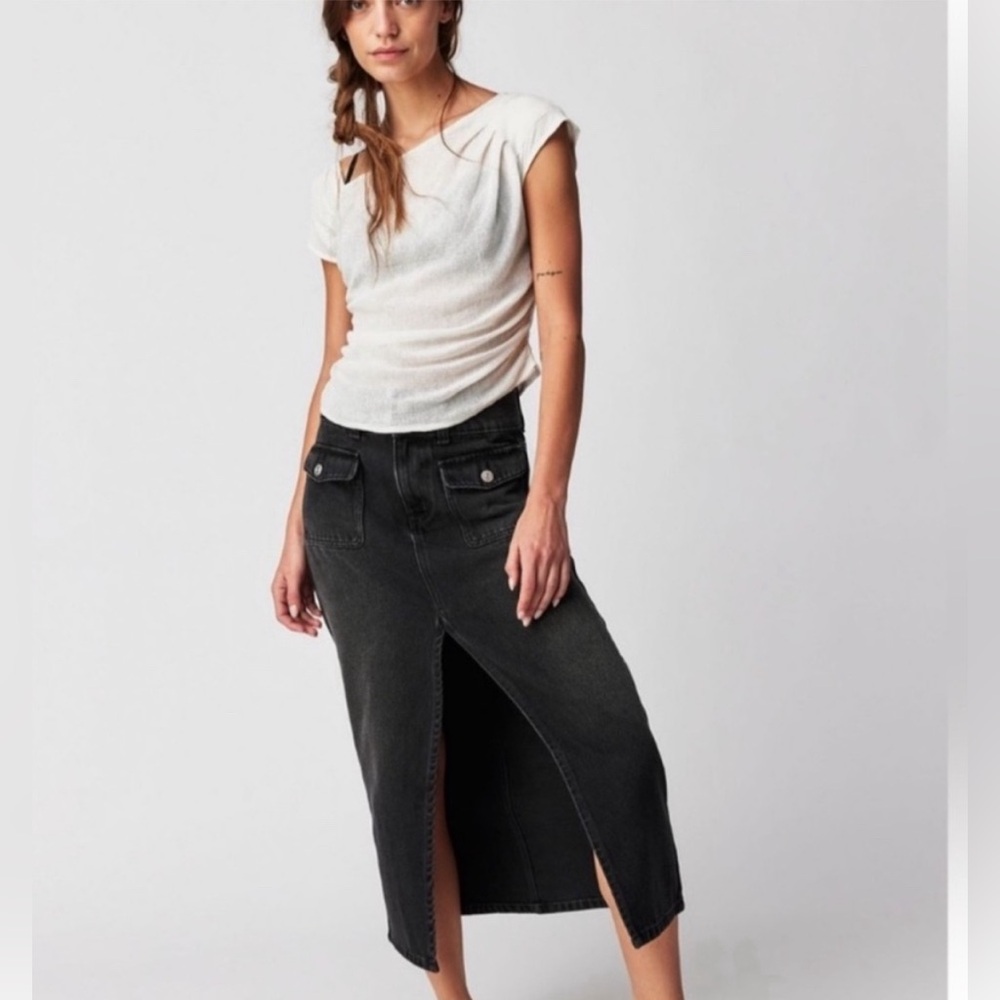 NWOT We The Free Madison Midi Skirt | Free People Denim Black Skirt- size 26 new
